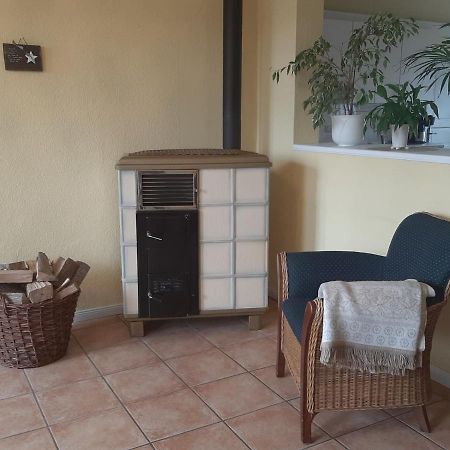 Schoene Ferienwohnung Im Alten Gasthaus In Stoltebuell エクステリア 写真