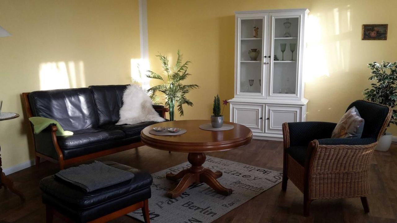 Schoene Ferienwohnung Im Alten Gasthaus In Stoltebuell エクステリア 写真