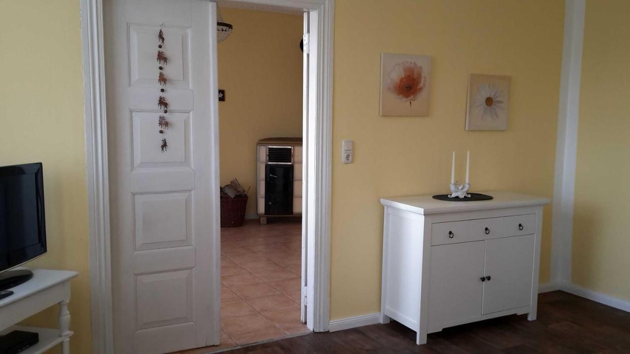 Schoene Ferienwohnung Im Alten Gasthaus In Stoltebuell エクステリア 写真